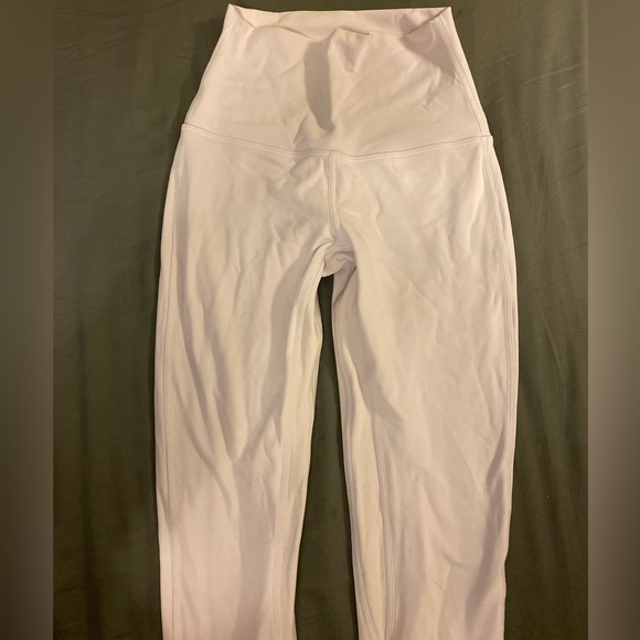 Light purple lululemon leggings, size 0 - Picture 2 of 3